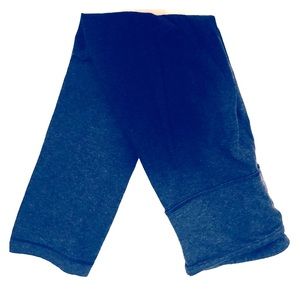 Lululemon Cropped Grey Leggings